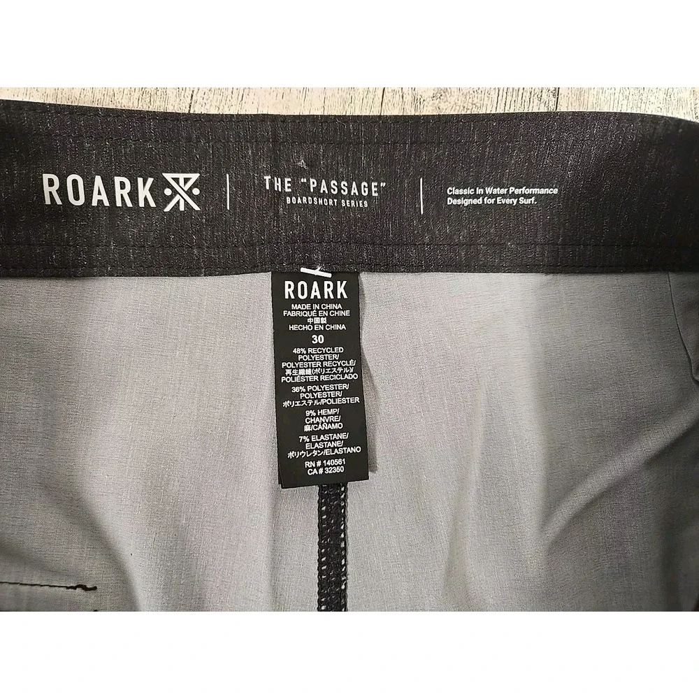 Roark boardshorts 30
